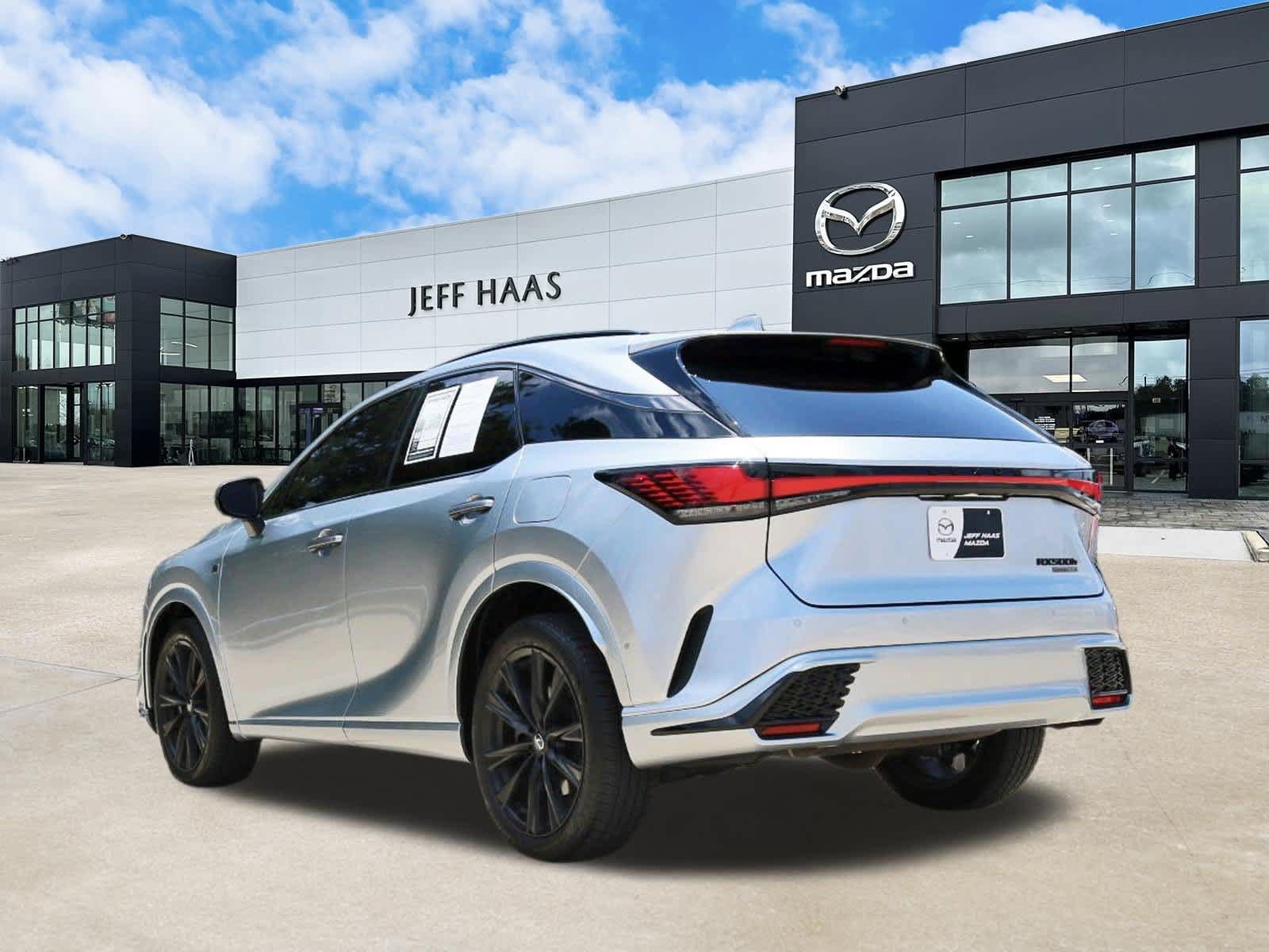 Used 2025 Lexus RX 500h F Sport w/ Convenience Package AWD/4WD image 2