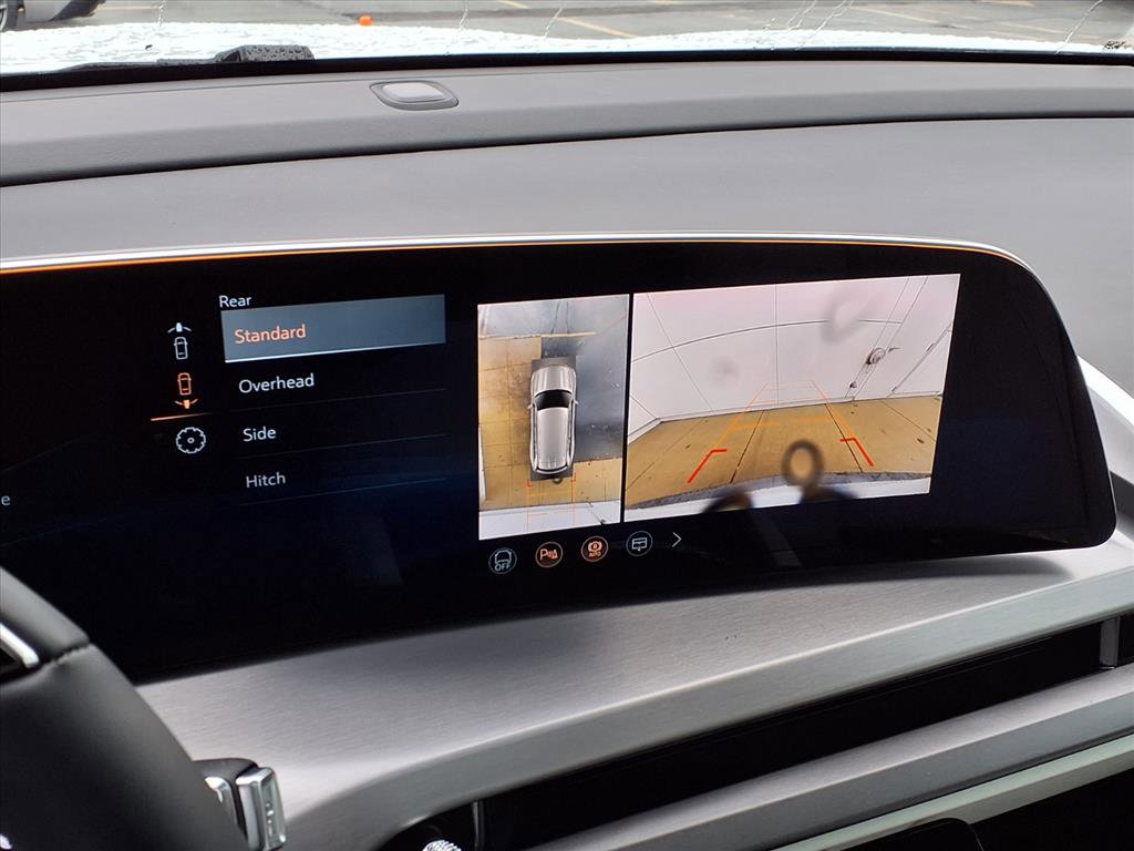 New 2026 Cadillac Vistiq Sport image 17