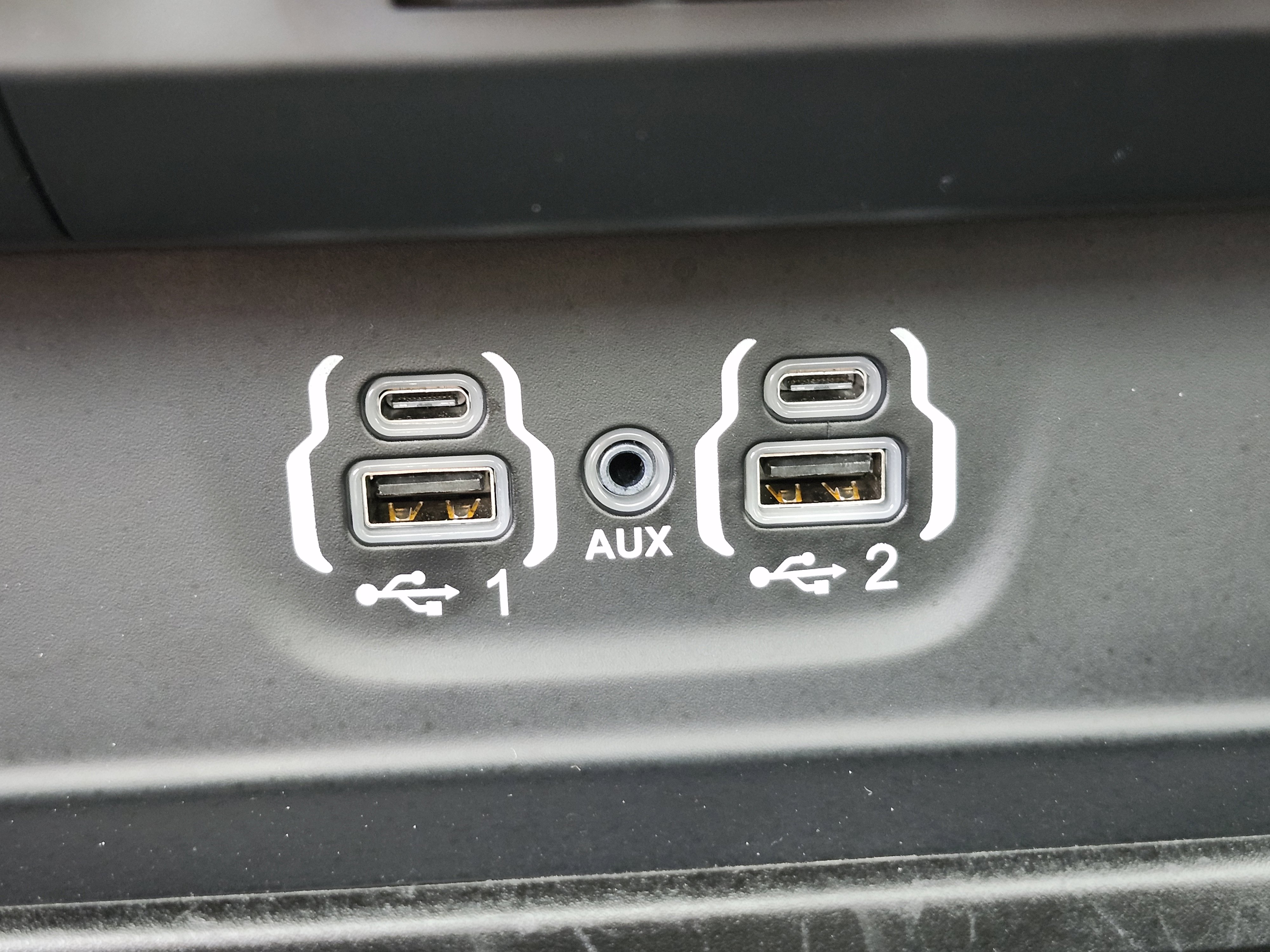 Used 2020 RAM 1500 Laramie AWD/4WD image 44