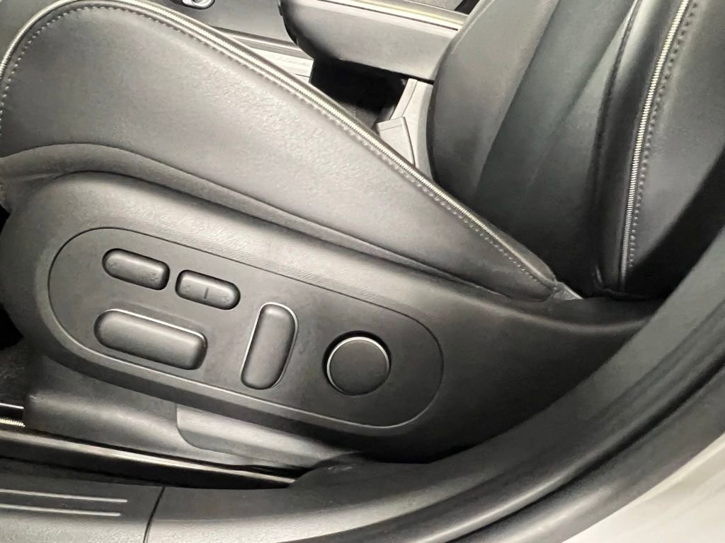 Used 2023 Hyundai Ioniq 5 Limited image 26