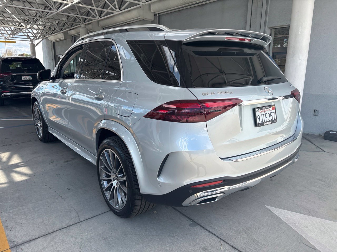 Certified 2024 Mercedes-Benz GLE 450e 4MATIC image 5