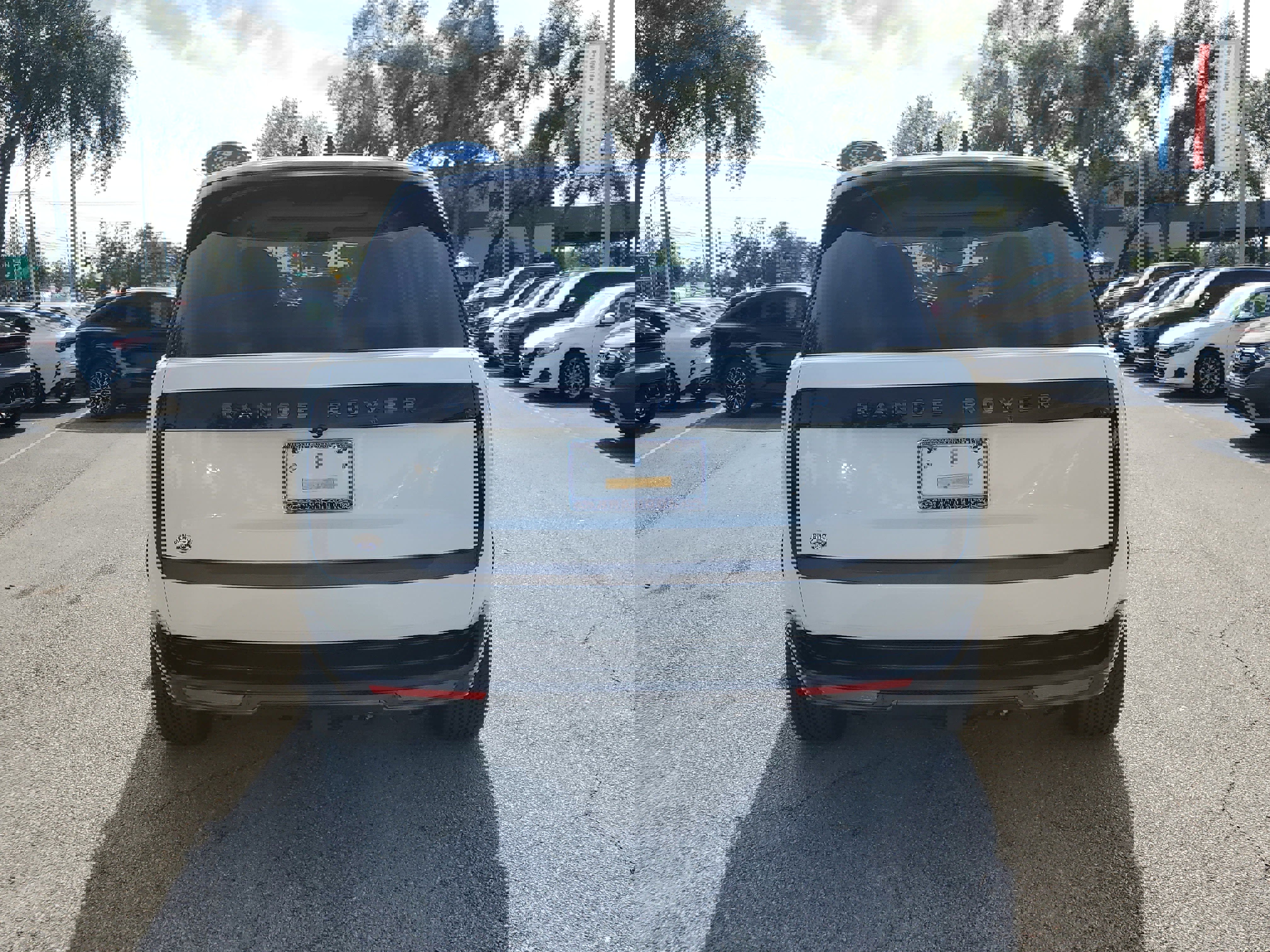 Used 2024 Land Rover Range Rover SE image 8