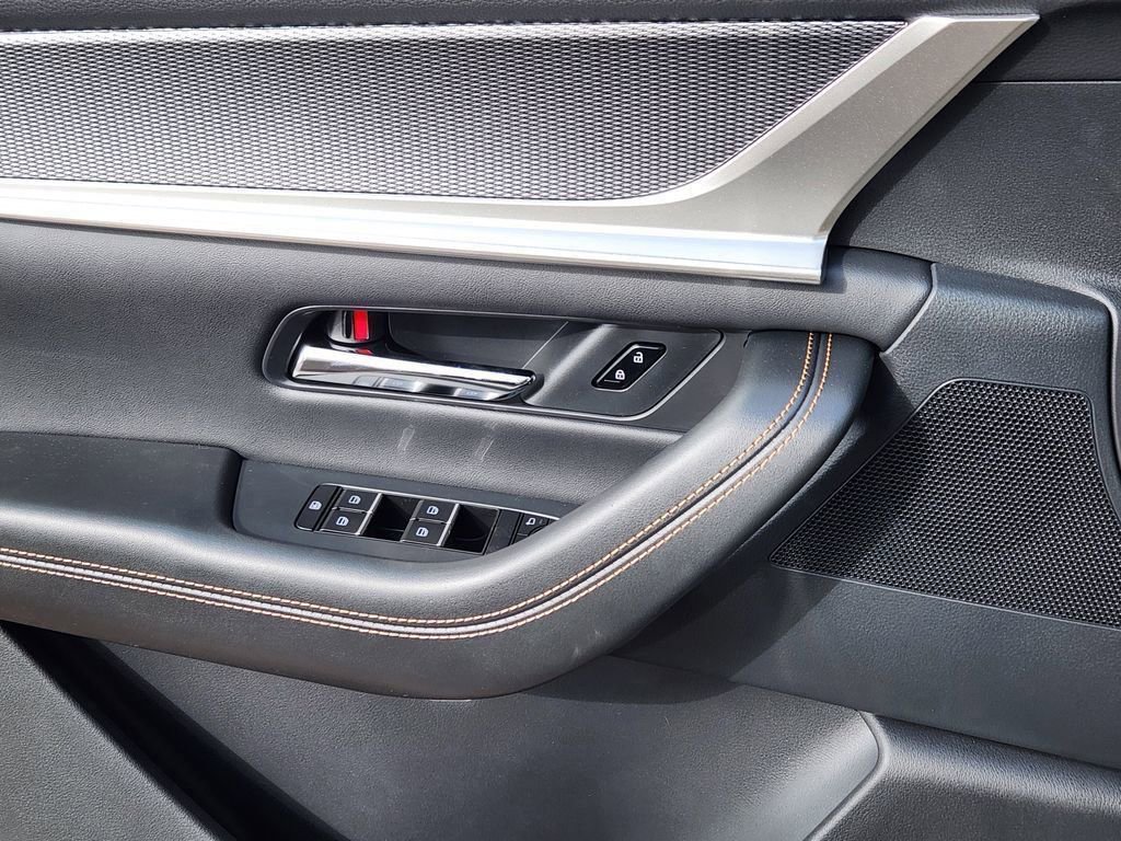 New 2026 MAZDA CX-90 Plug-In Hybrid w/ Preferred image 4