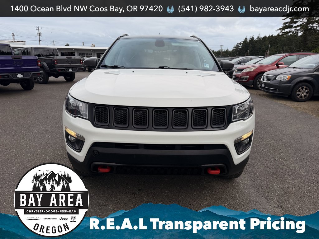 Used 2019 Jeep Compass Trailhawk AWD/4WD image 2