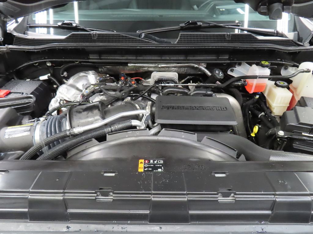 Used 2025 Chevrolet Silverado 2500 LTZ w/ LTZ Plus Package AWD/4WD image 37