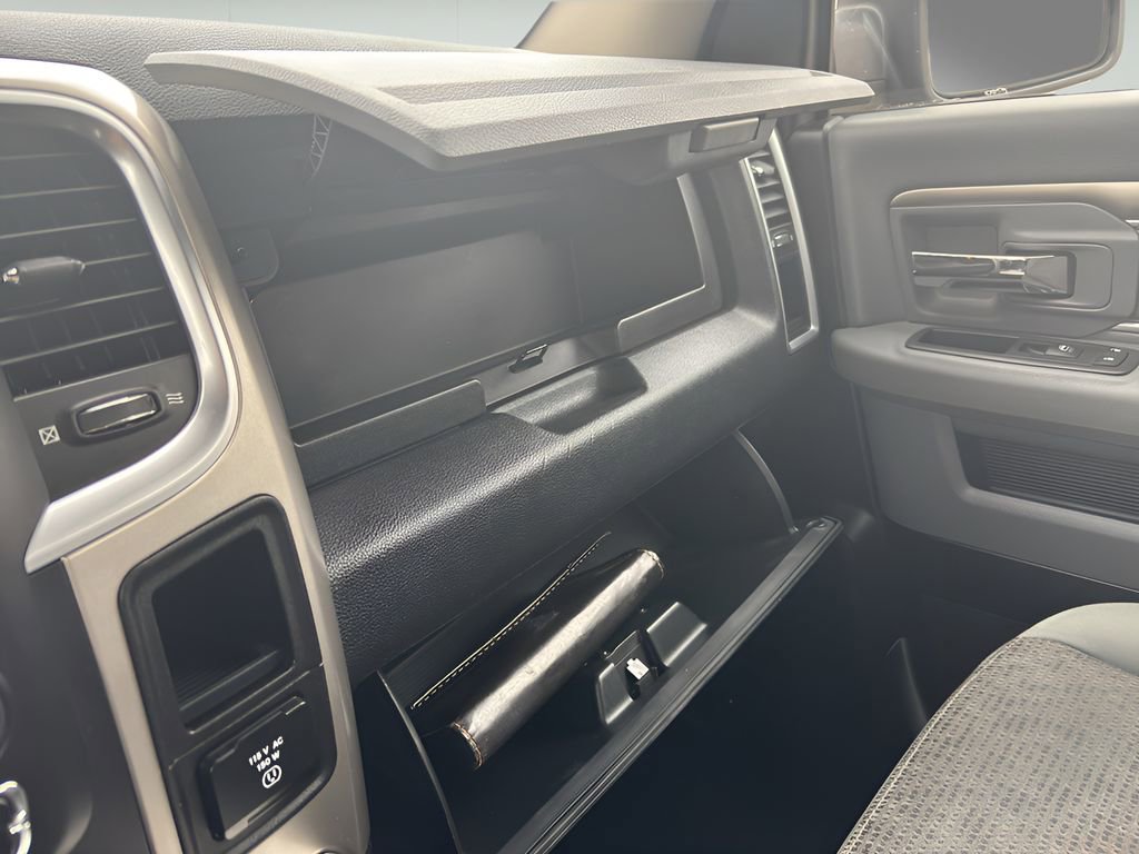 Used 2016 RAM 1500 Outdoorsman image 33