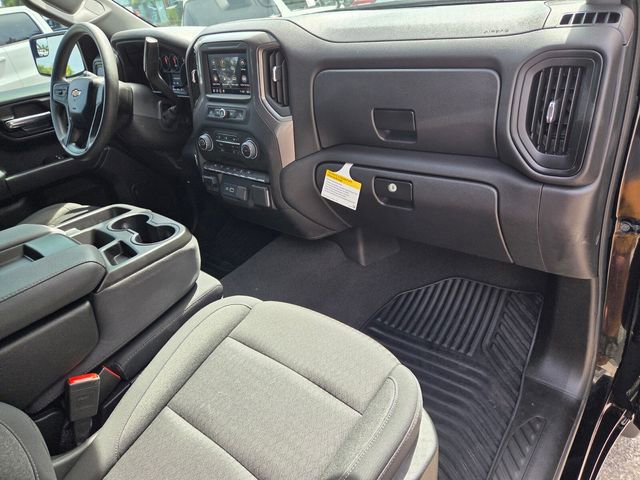 Used 2024 Chevrolet Silverado 1500 Custom w/ Turbomax Blackout Package RWD image 16