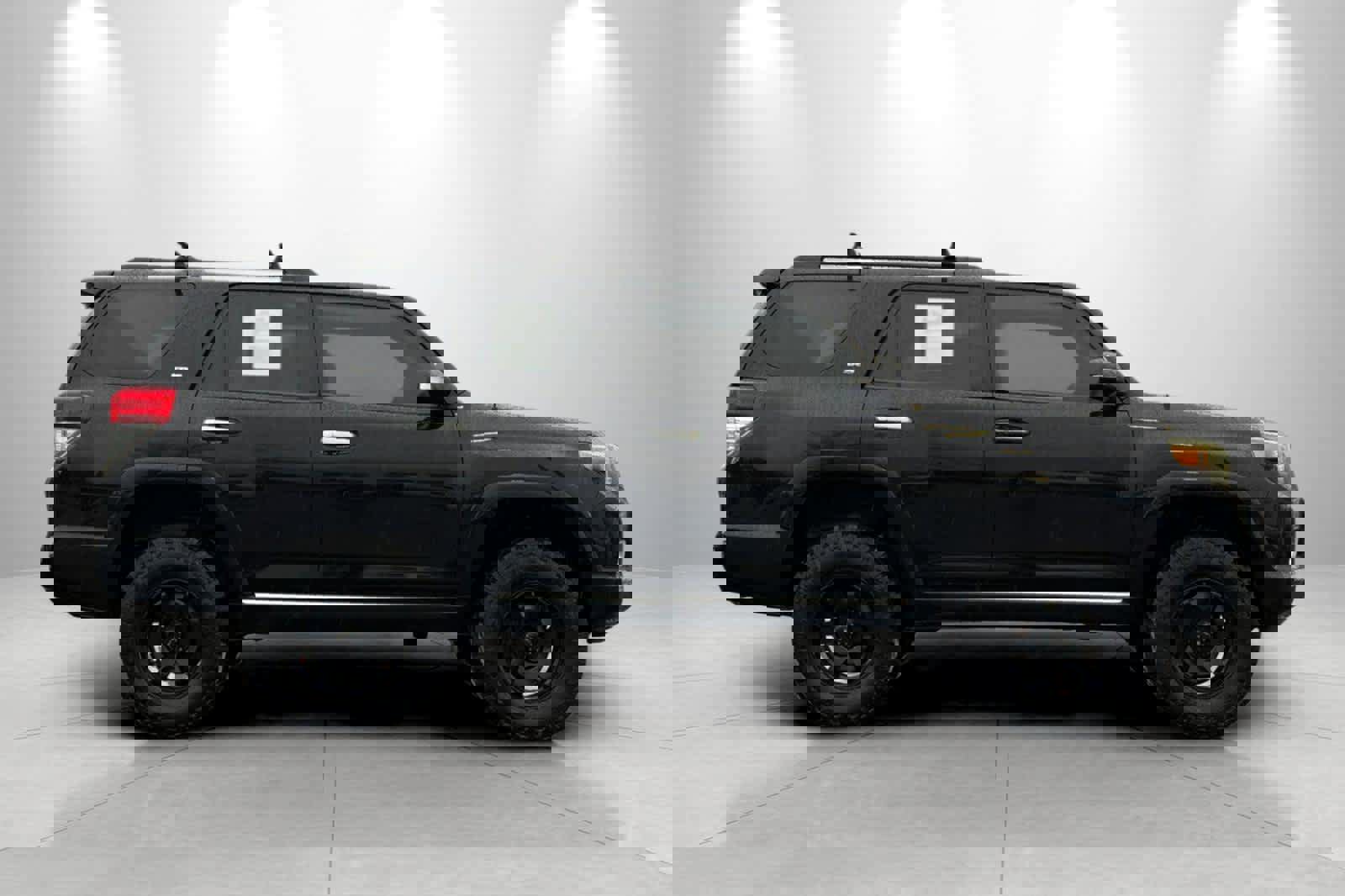 Used 2010 Toyota 4Runner SR5 w/ Premium Pkg w/Leather image 8