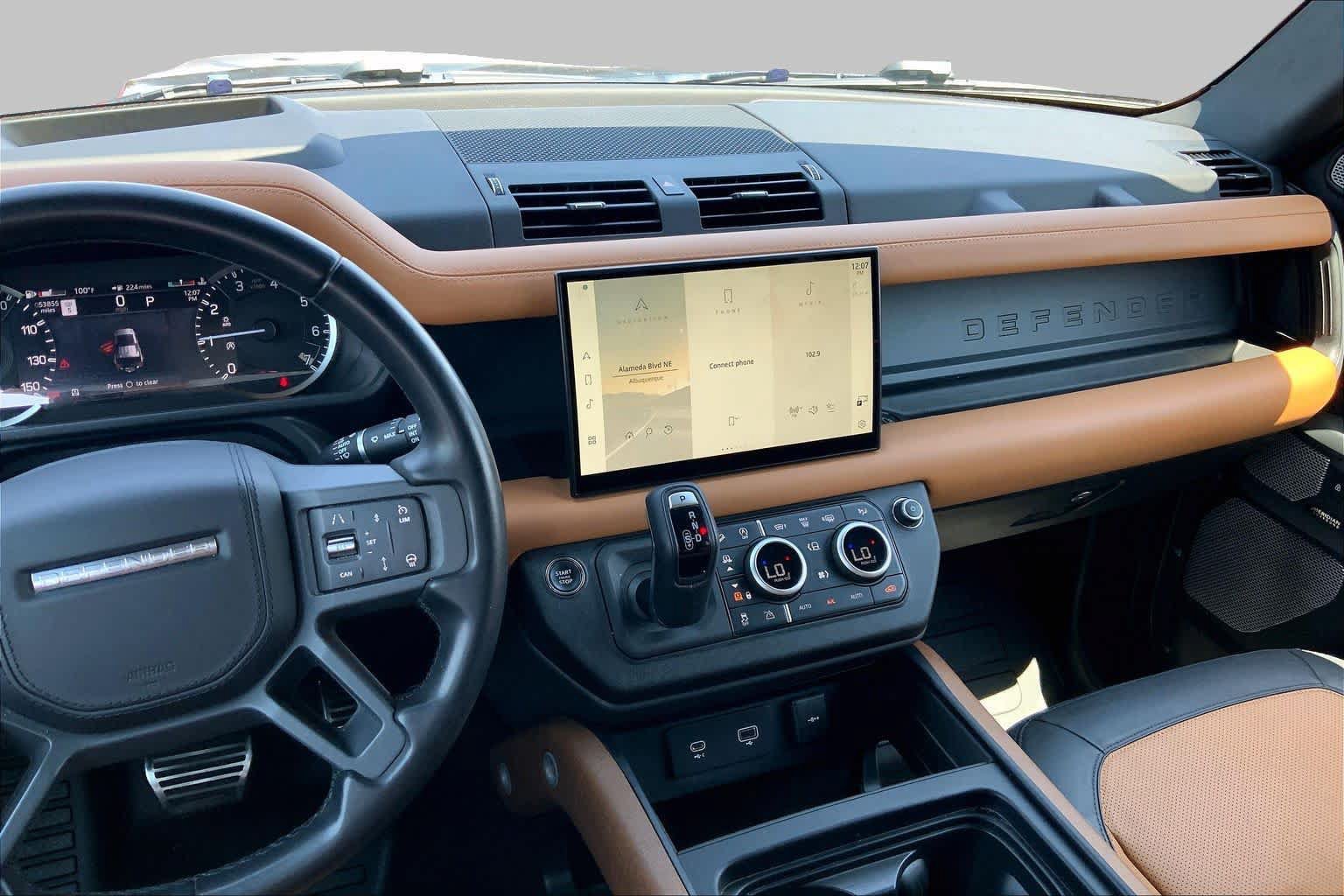 Used 2023 Land Rover Defender 130 X AWD/4WD image 6