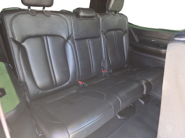 Used 2022 Jeep Wagoneer Series II AWD/4WD image 18