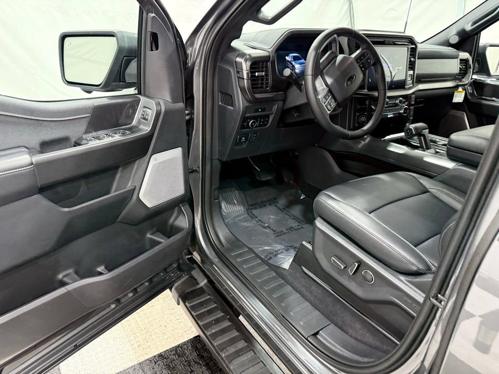 New 2025 Ford F150 Lariat w/ Equipment Group 502A High AWD/4WD image 33