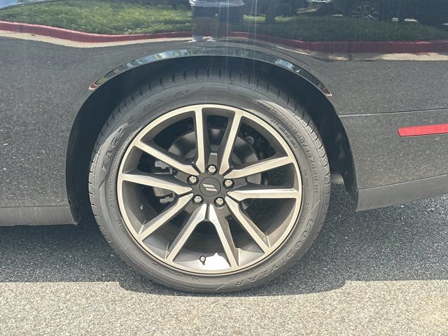 Used 2023 Dodge Challenger GT w/ Plus Package RWD image 19