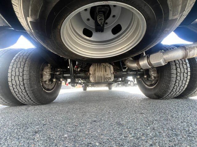 Used 2024 Ford F350 XL AWD/4WD image 21