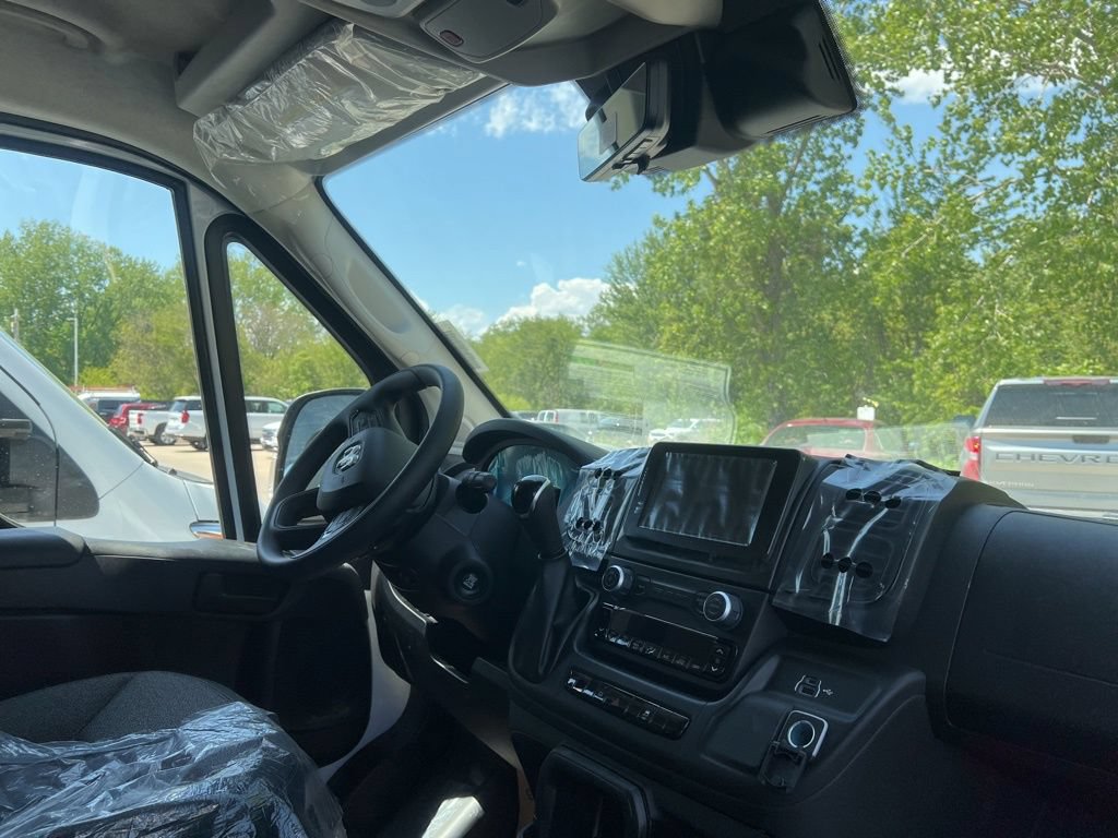 New 2026 RAM ProMaster 2500 w/ Convenience Group FWD image 11