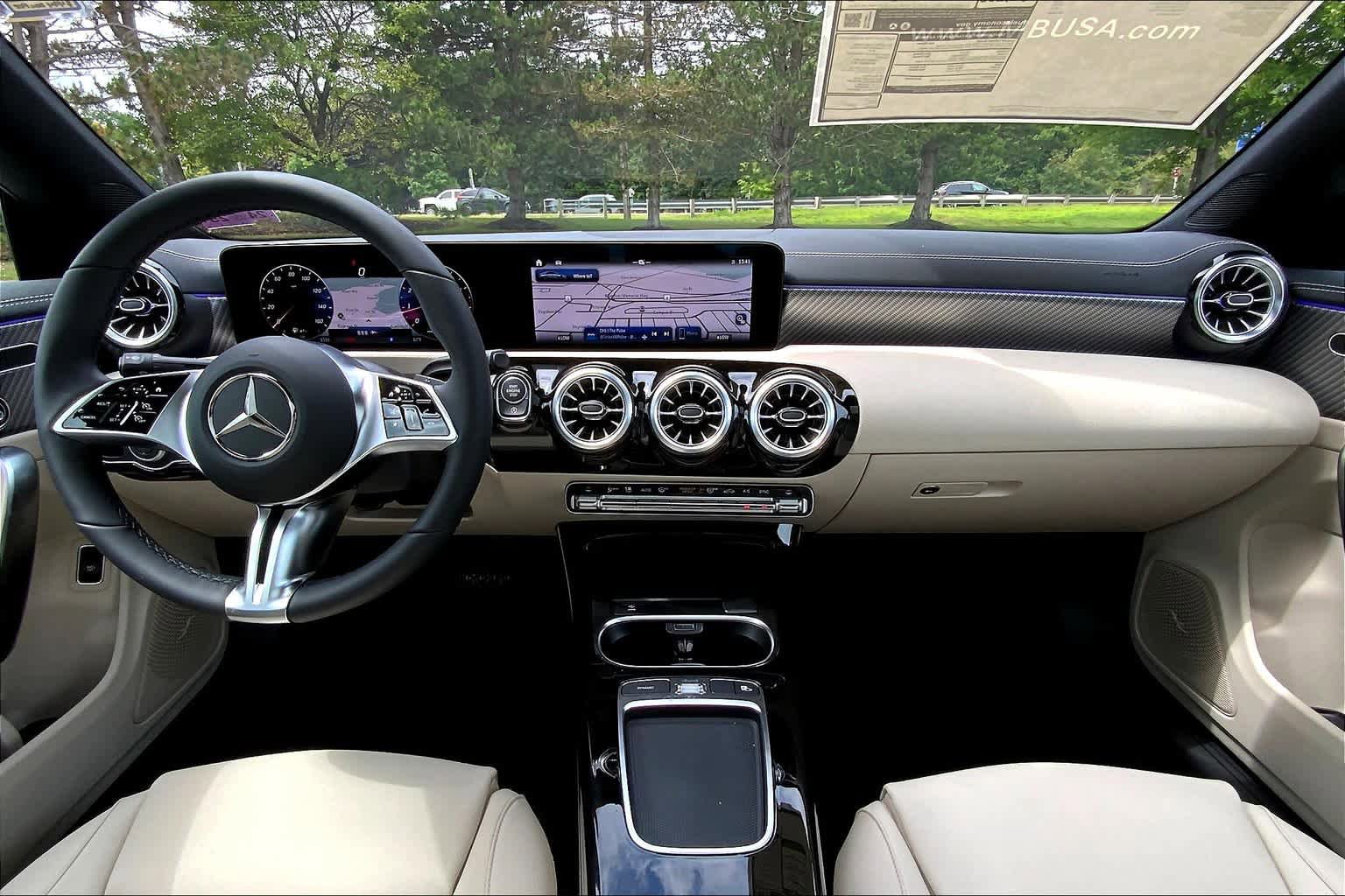 Used 2025 Mercedes-Benz CLA 250 4MATIC image 5