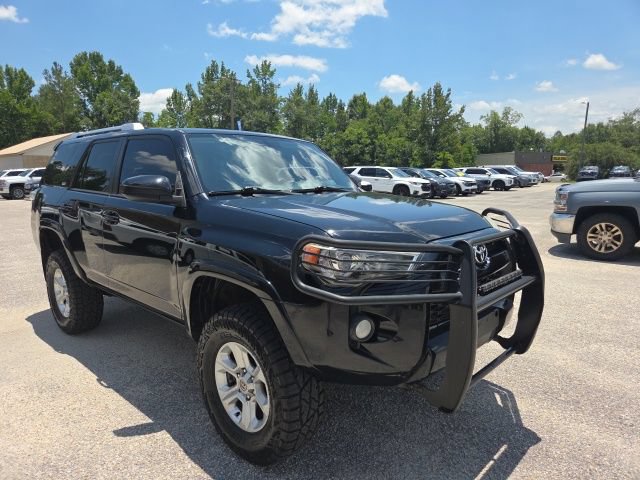Used 2016 Toyota 4Runner SR5 AWD/4WD image 7
