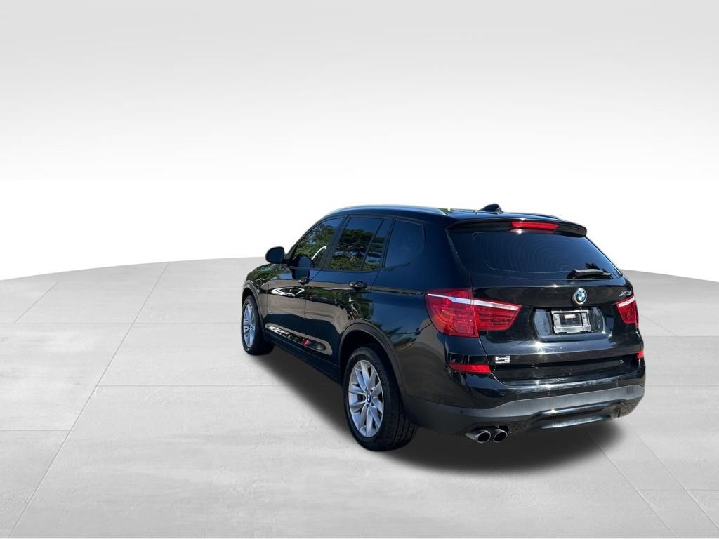 Used 2017 BMW X3 xDrive28i AWD/4WD image 3