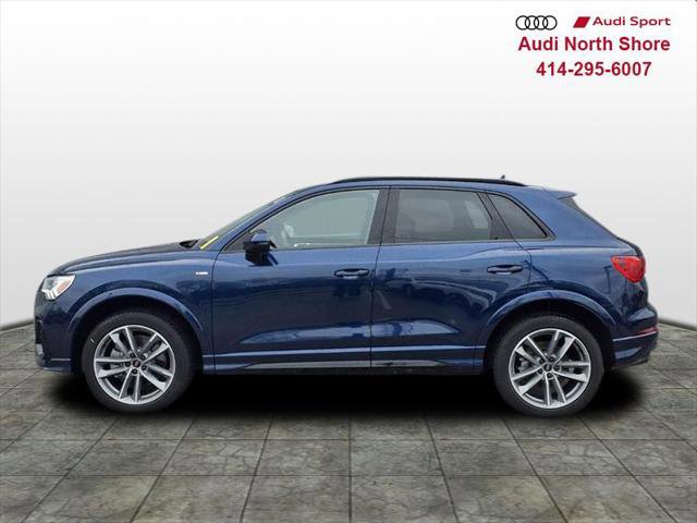 Used 2025 Audi Q3 2.0T Premium w/ Convenience Package AWD/4WD image 3
