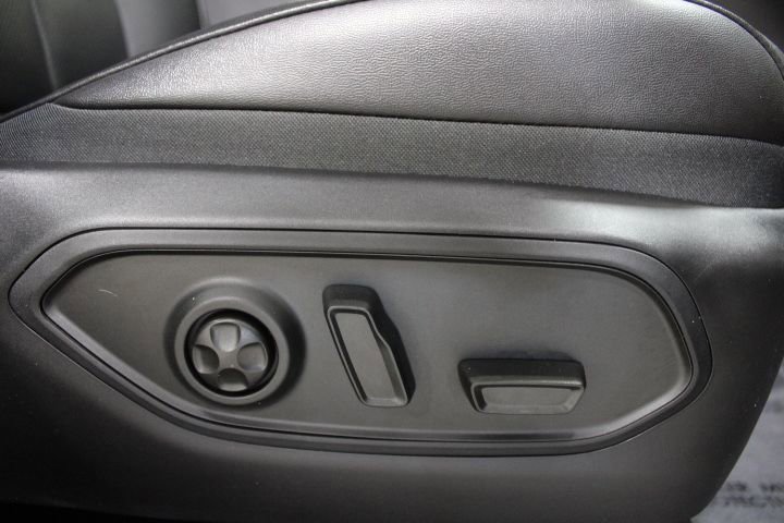 Used 2023 Jeep Grand Cherokee L Limited w/ Luxury Tech Group II AWD/4WD image 27