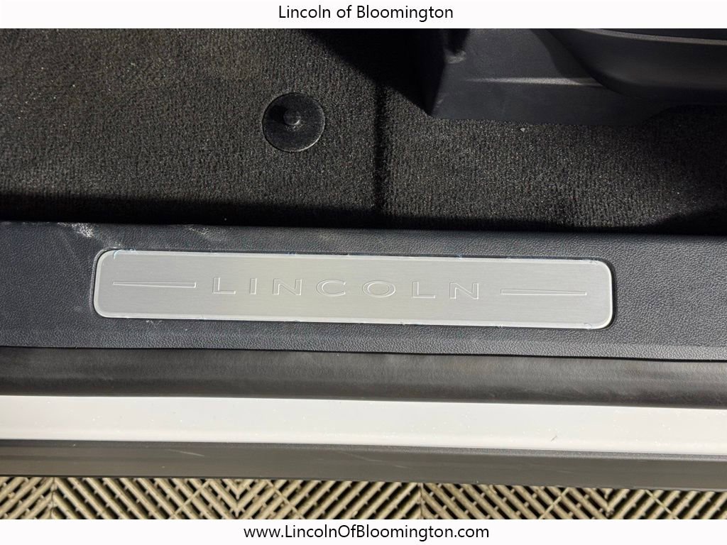 New 2026 Lincoln Aviator AWD image 24