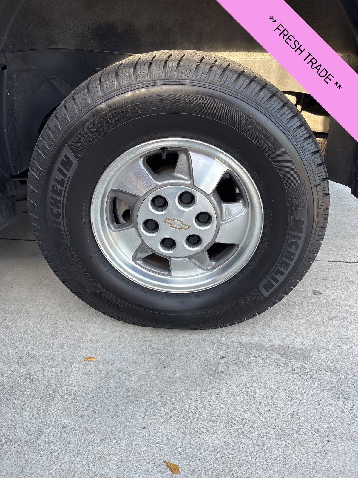 Used 2002 Chevrolet Tahoe LS image 16