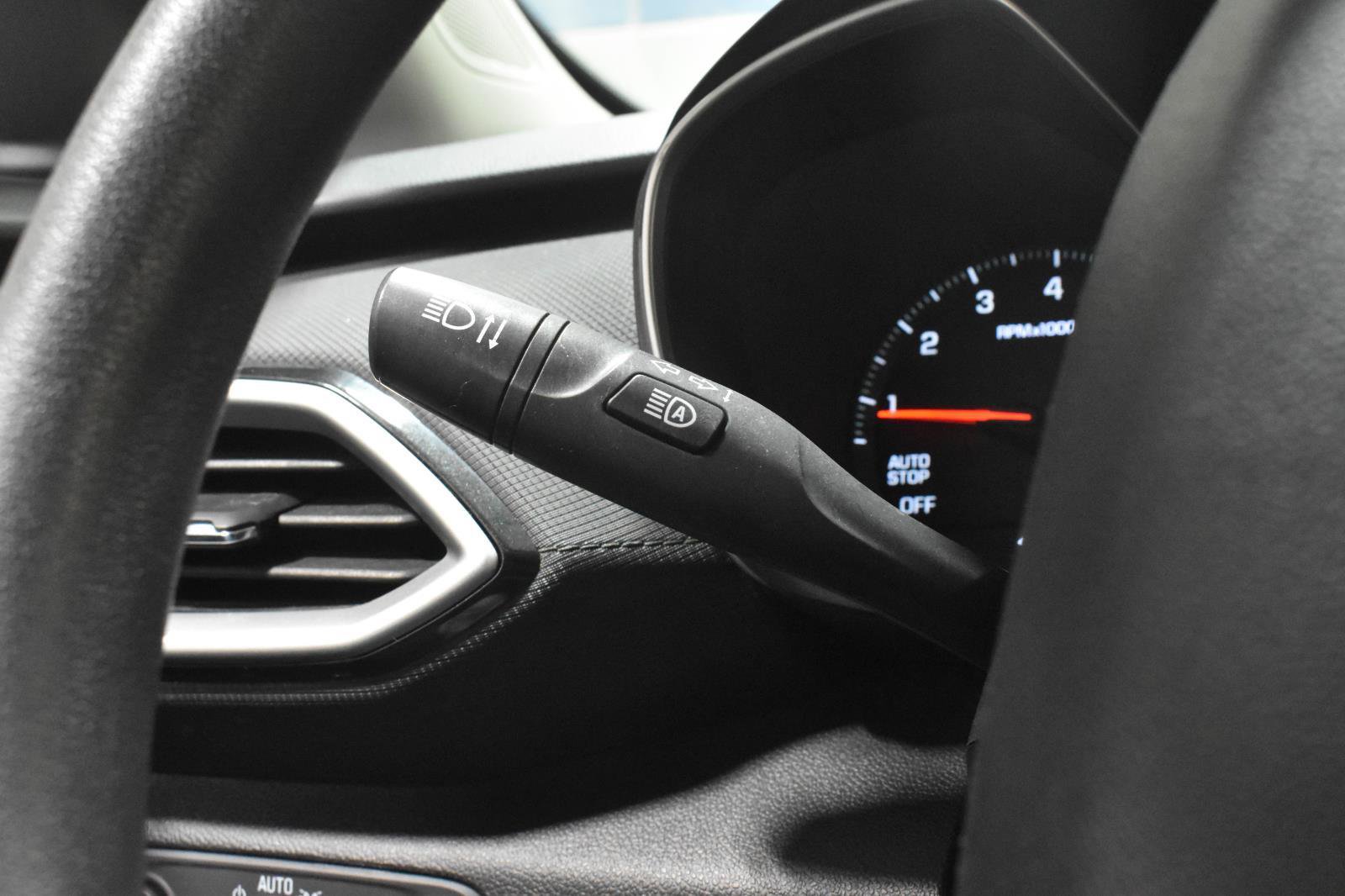 Used 2023 Chevrolet TrailBlazer LS FWD image 14