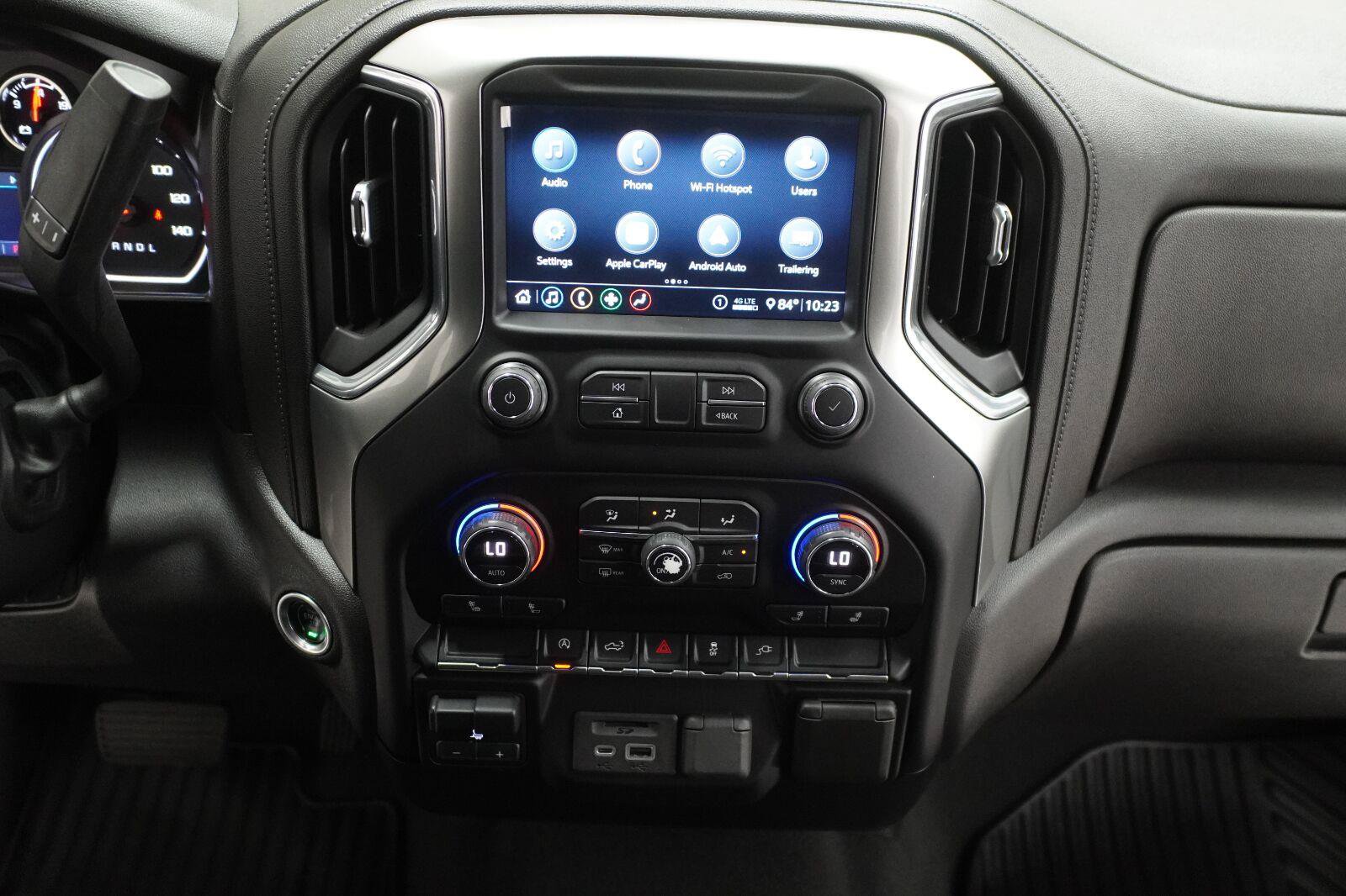 Used 2020 Chevrolet Silverado 1500 LT w/ Texas Edition RWD image 18