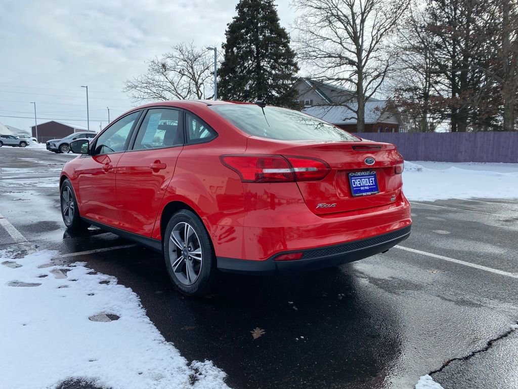 Used 2017 Ford Focus SE image 5