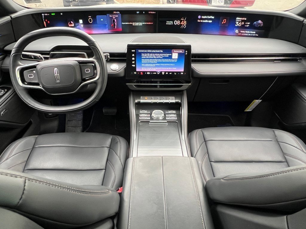 Used 2025 Lincoln Nautilus Premier w/ Equipment Group 102A image 20