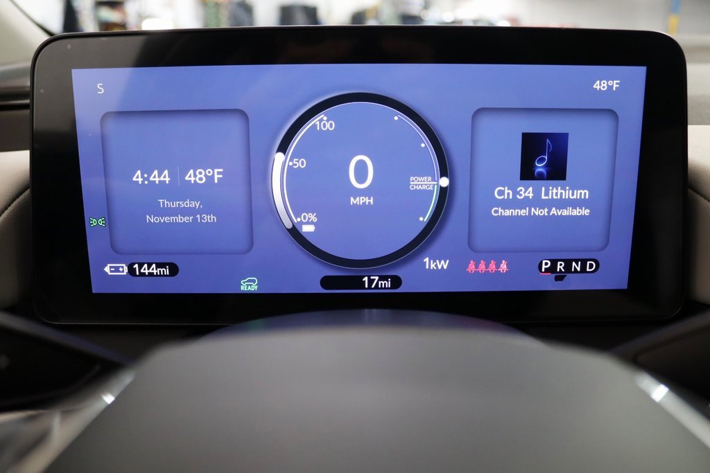 Used 2024 Honda Prologue Touring image 3