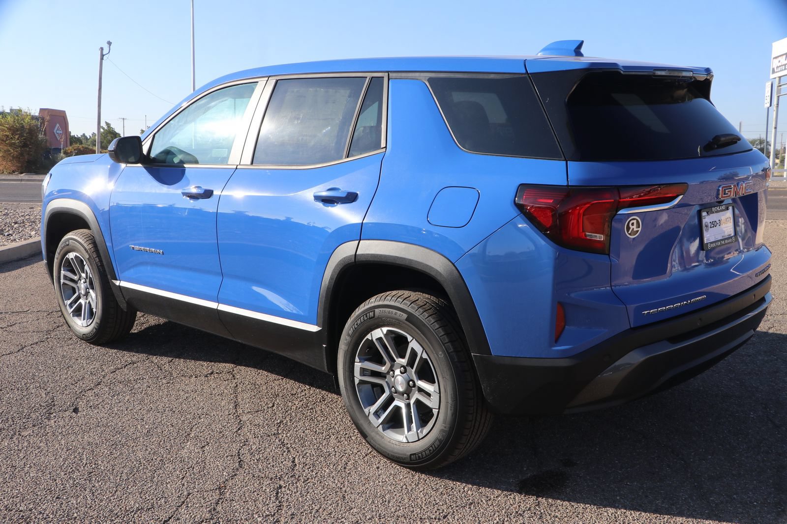 New 2026 GMC Terrain Elevation AWD/4WD image 5