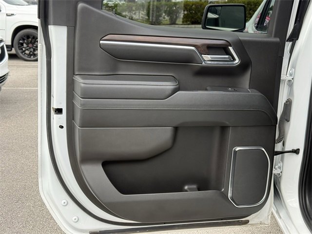 Used 2024 GMC Sierra 1500 SLT image 34