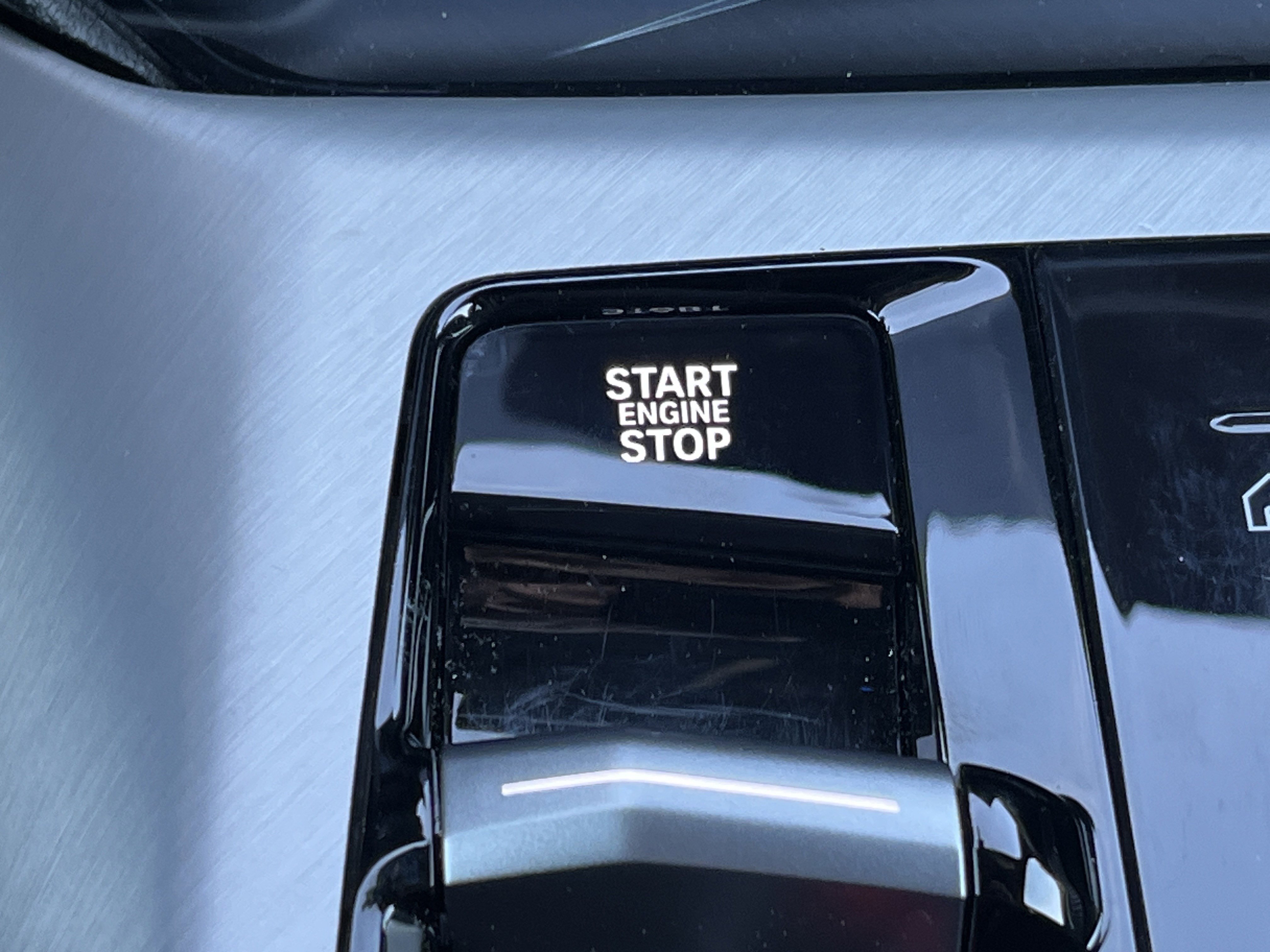 Used 2025 BMW X3 xDrive30i image 10