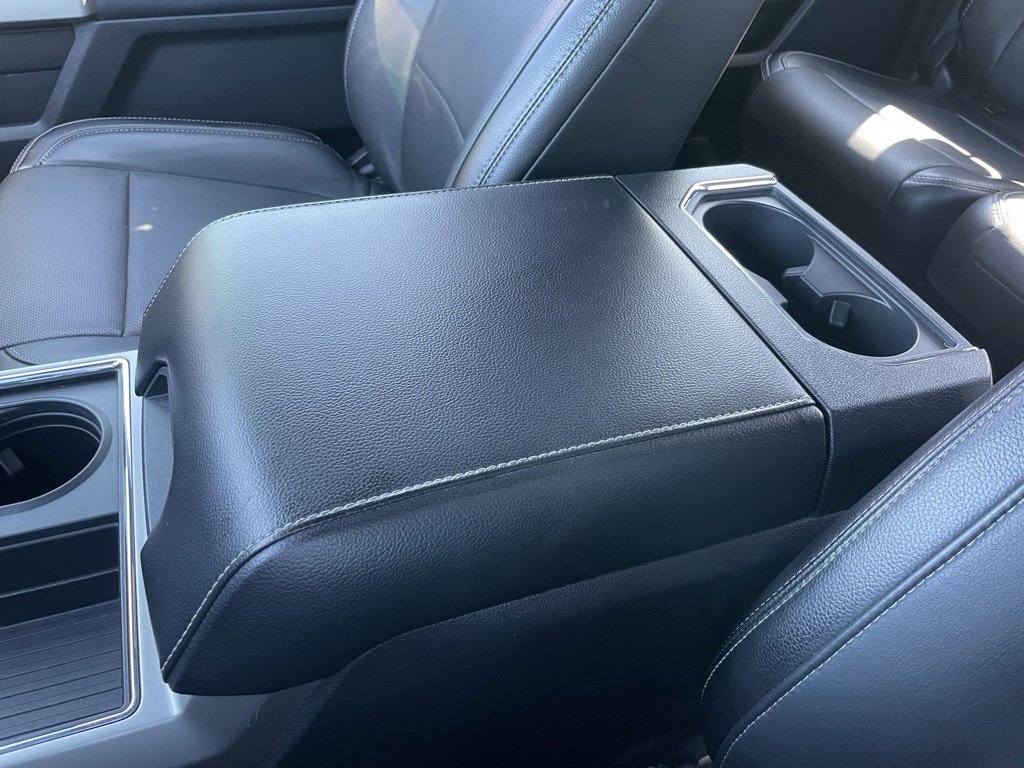 Used 2017 Ford F250 Lariat w/ Chrome Package image 49