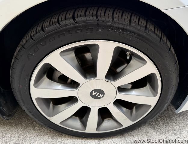 Used 2013 Kia Optima SX w/ Premium Touring Pkg image 28