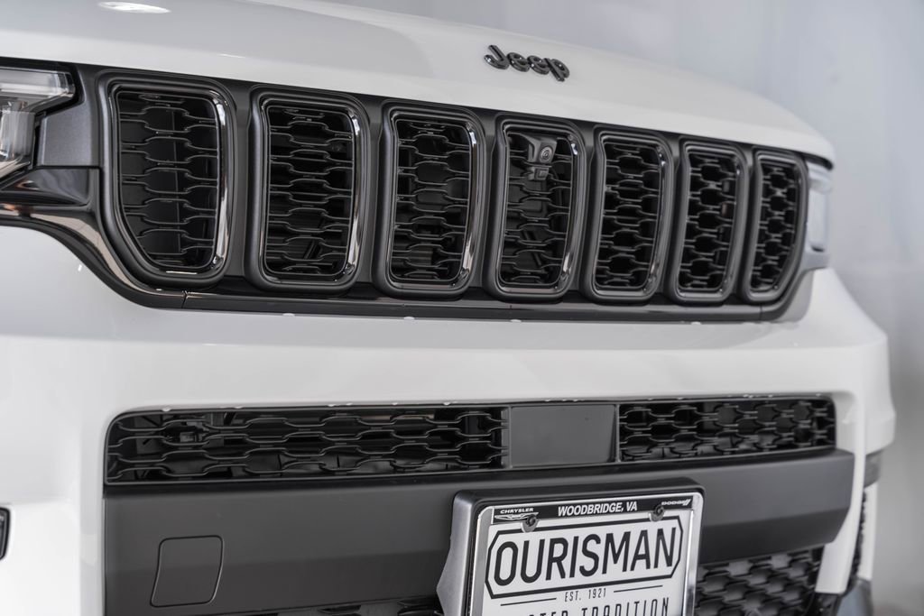 New 2025 Jeep Grand Cherokee L Limited w/ Luxury Tech Group II image 12