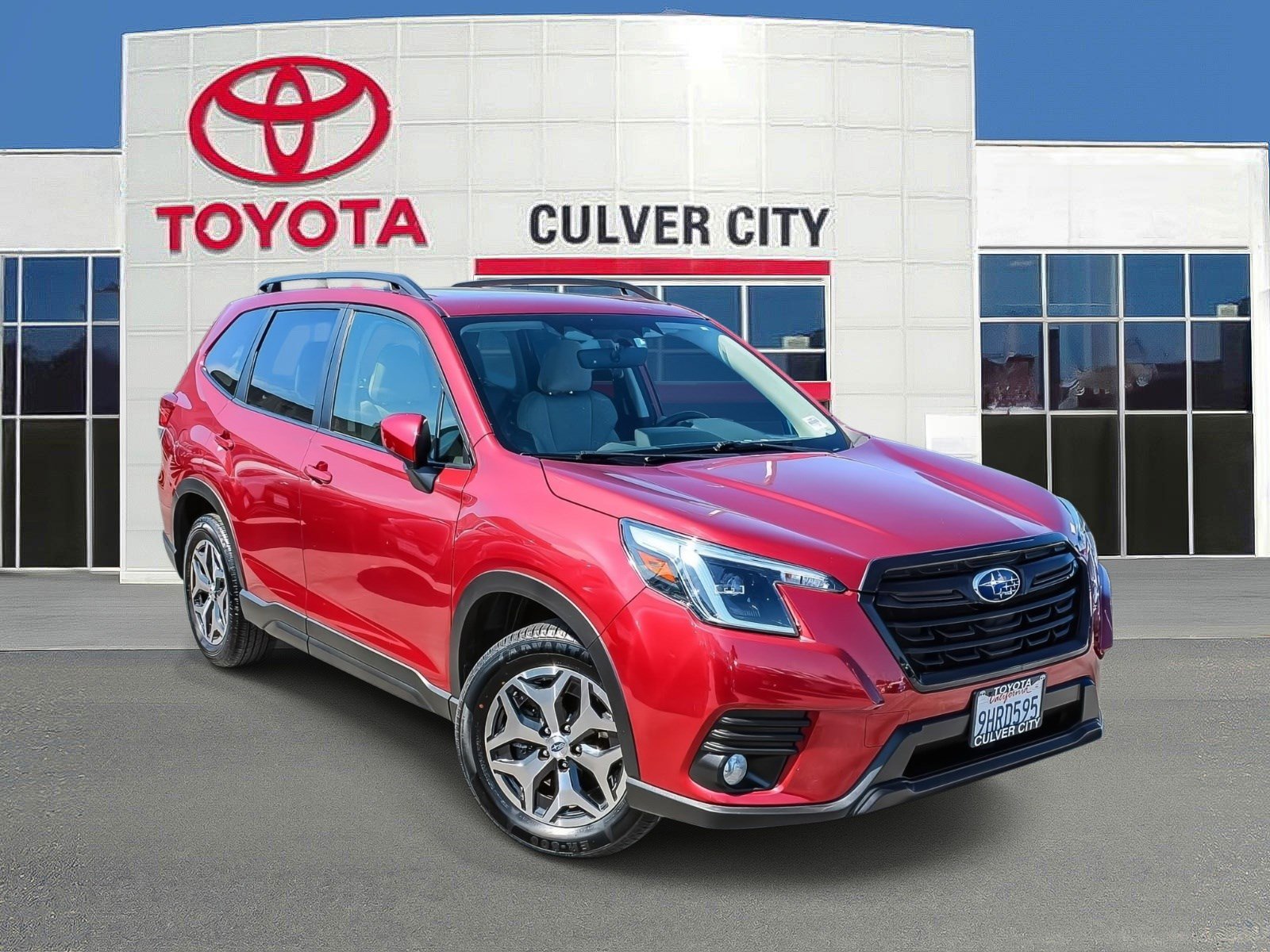 Used 2023 Subaru Forester Premium