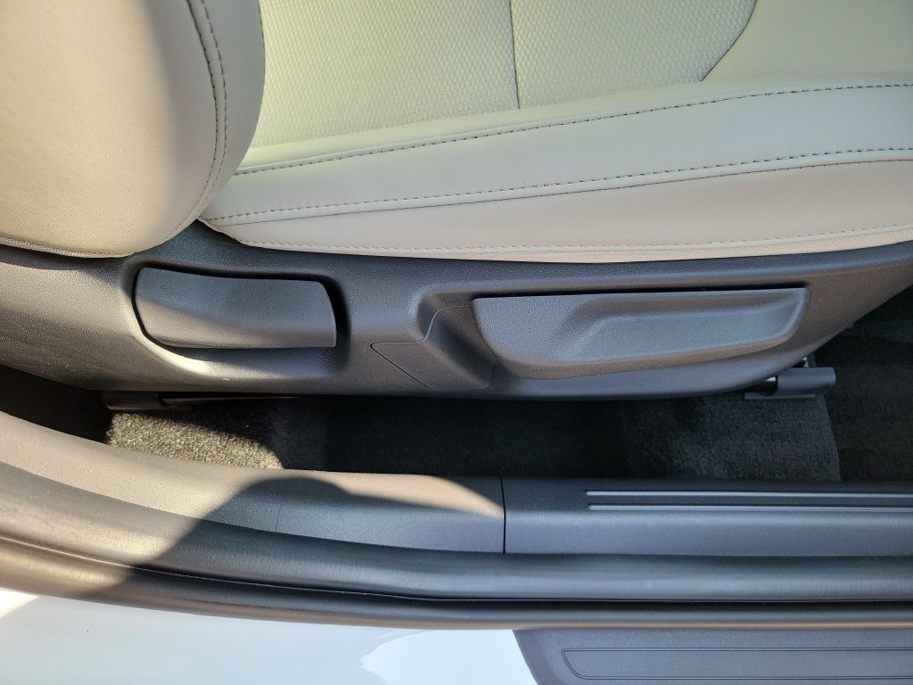 New 2026 Kia Niro EX w/ EX Premium Package FWD image 9