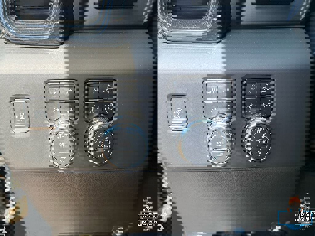 Used 2022 GMC Sierra 1500 AT4 w/ Technology Package image 14