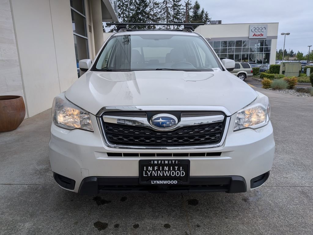 Used 2015 Subaru Forester 2.5i Premium w/ All-Weather Package AWD/4WD image 2