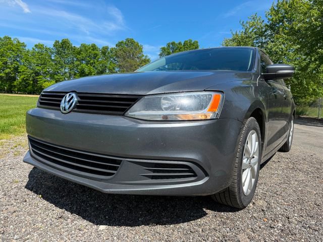 Used 2011 Volkswagen Jetta SE