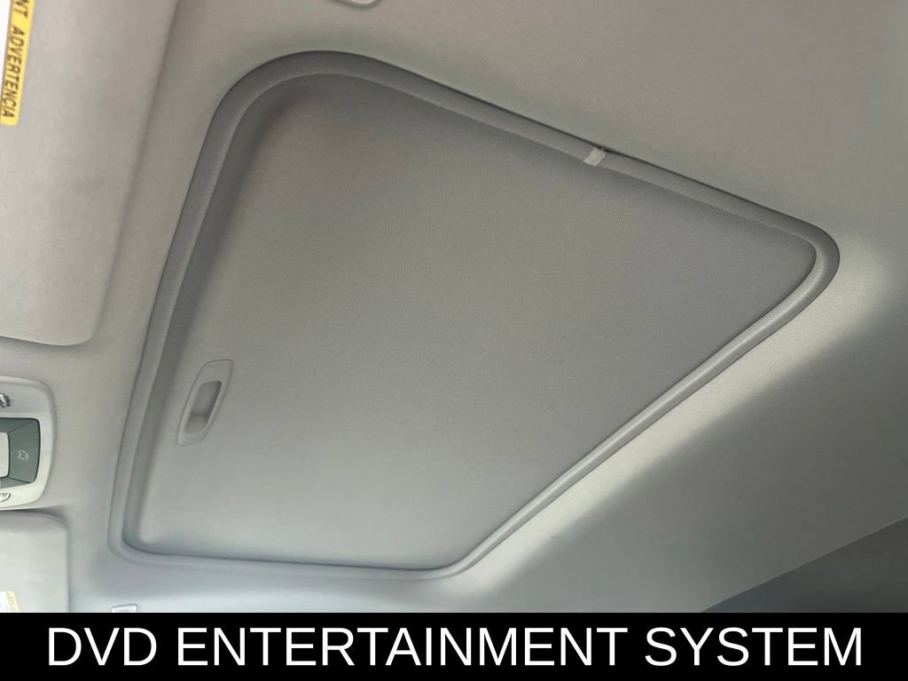 Used 2025 Toyota Sienna XLE FWD image 12