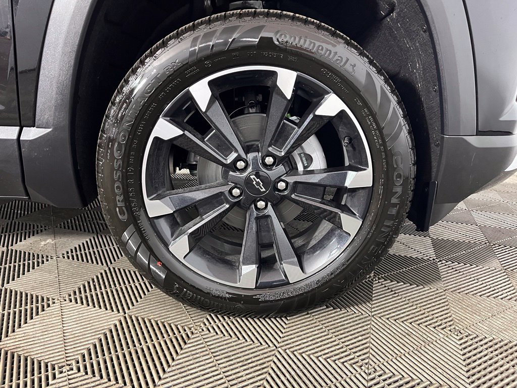 New 2027 Chevrolet Equinox RS w/ Safety and Technology Package AWD/4WD image 29