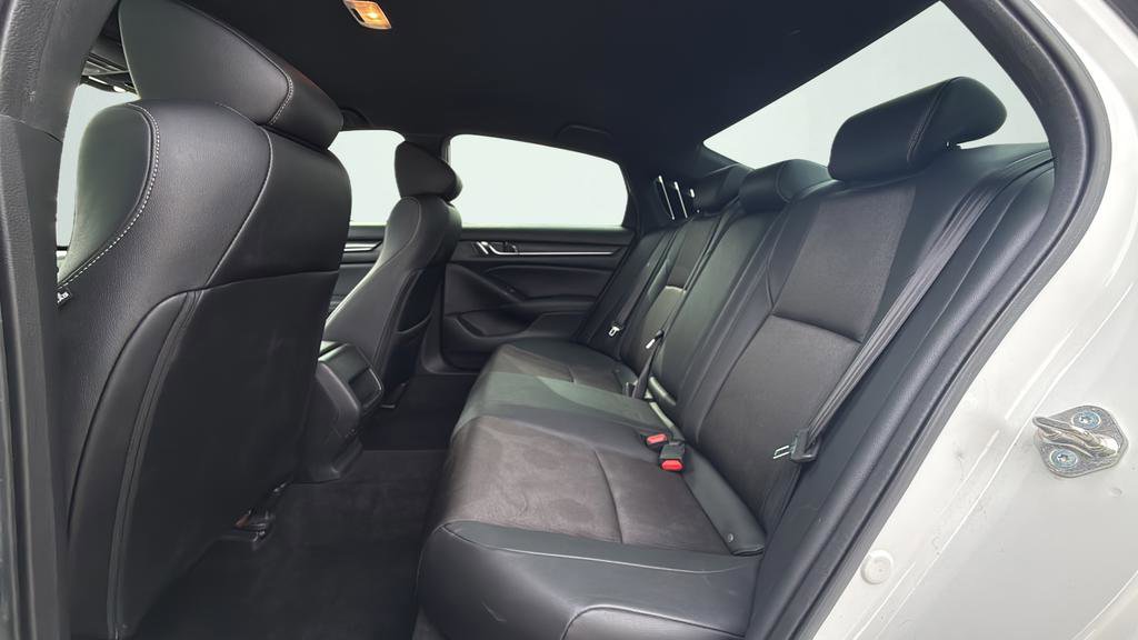 Used 2019 Honda Accord Sport image 29