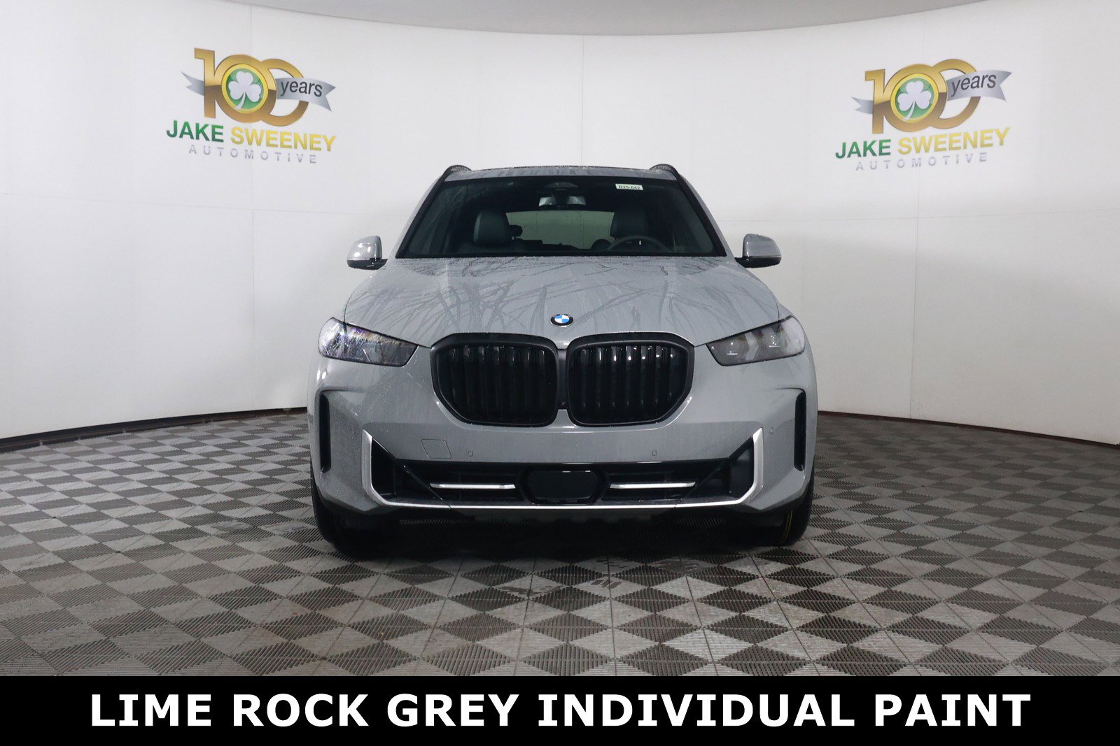 Certified 2025 BMW X5 xDrive40i w/ Parking Assistance Package image 2