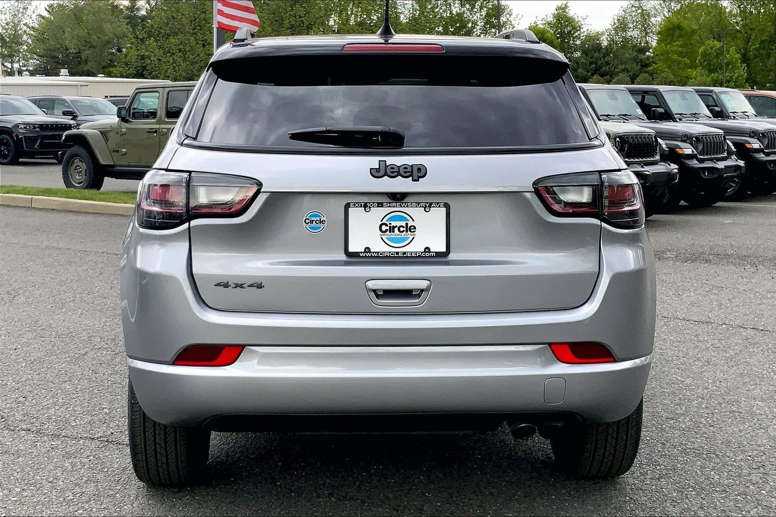 Used 2022 Jeep Compass High Altitude AWD/4WD image 4