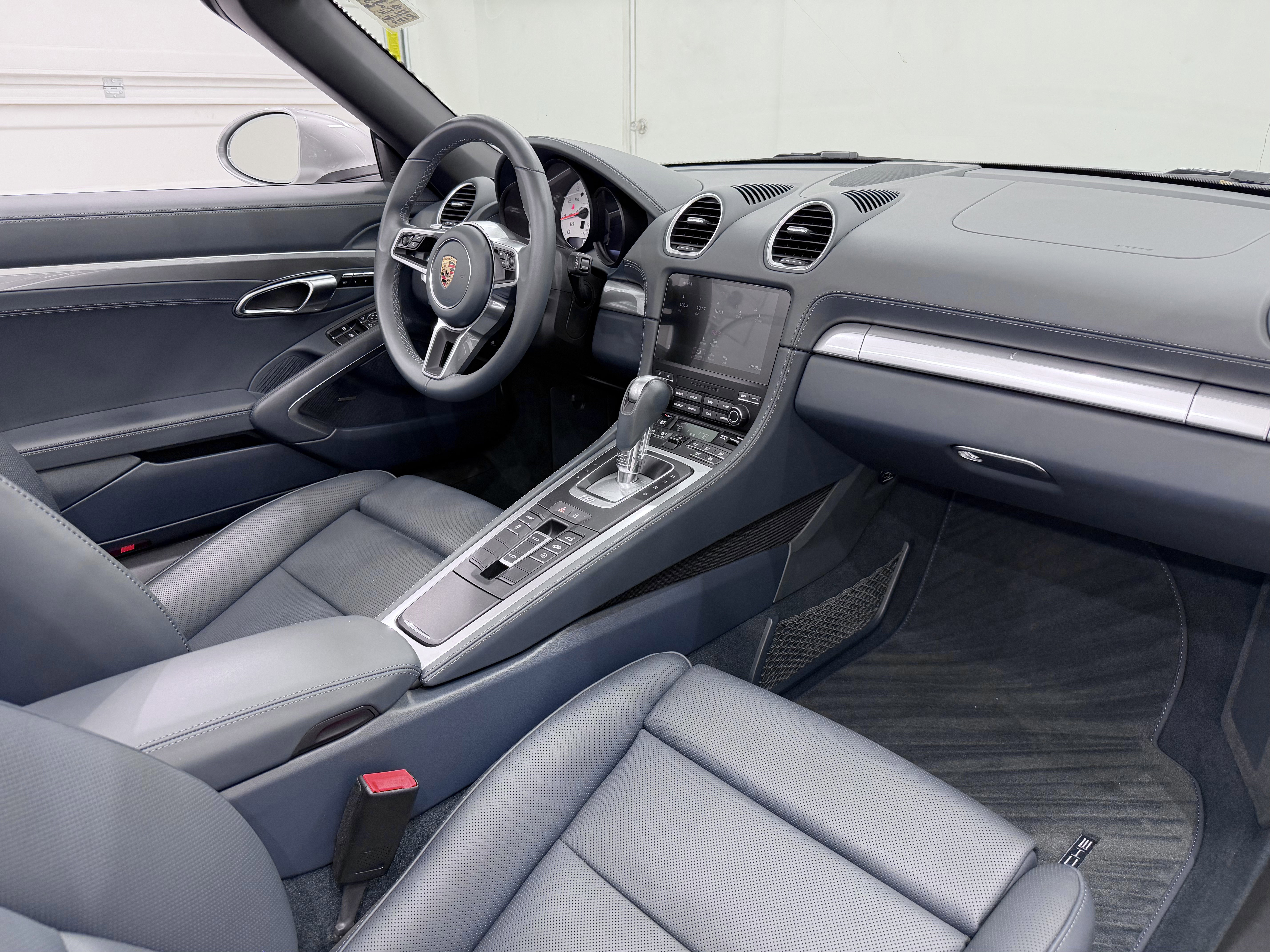 Certified 2025 Porsche 718 Boxster S image 24