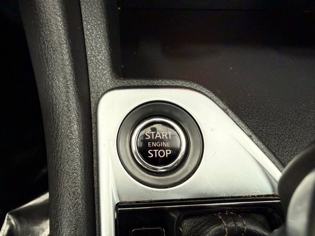 Used 2023 Nissan Sentra SV FWD image 38