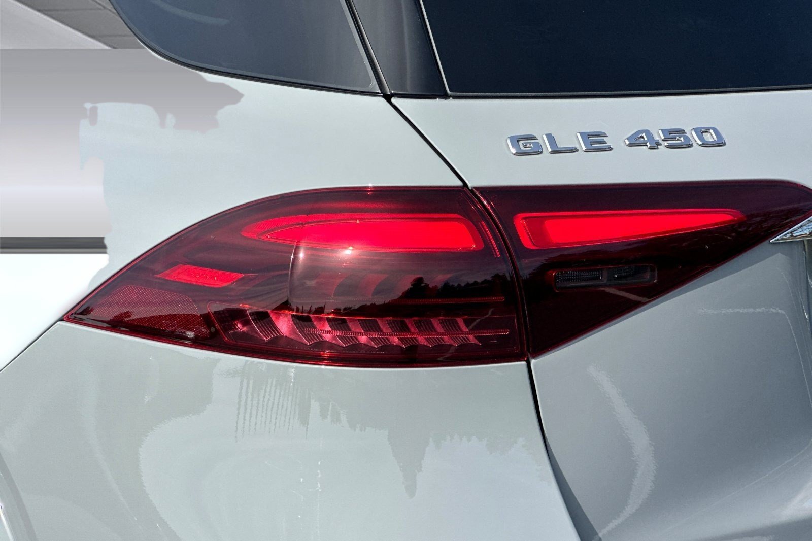 New 2026 Mercedes-Benz GLE 450 4MATIC image 12