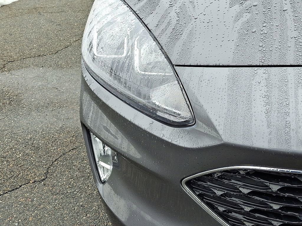 Used 2022 Ford Escape SEL image 10